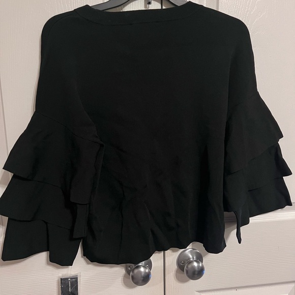 INC NEW Women's Tiered-sleeve Crewneck Sweater Top. Medium - Picture 4 of 7